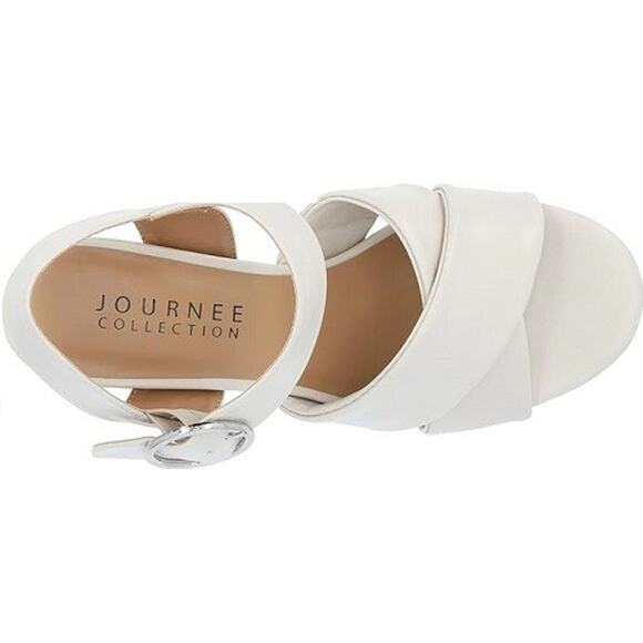 Journee Collection Women s Akeely Tru Comfort Foam Mid Heel Bone Size 7.5M - Picture 4 of 4